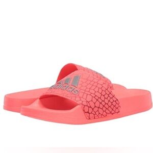 ADIDAS (3) Adilette Shower Slides Water Shoe Pink/Silver/Metallic Croc Kids - 3